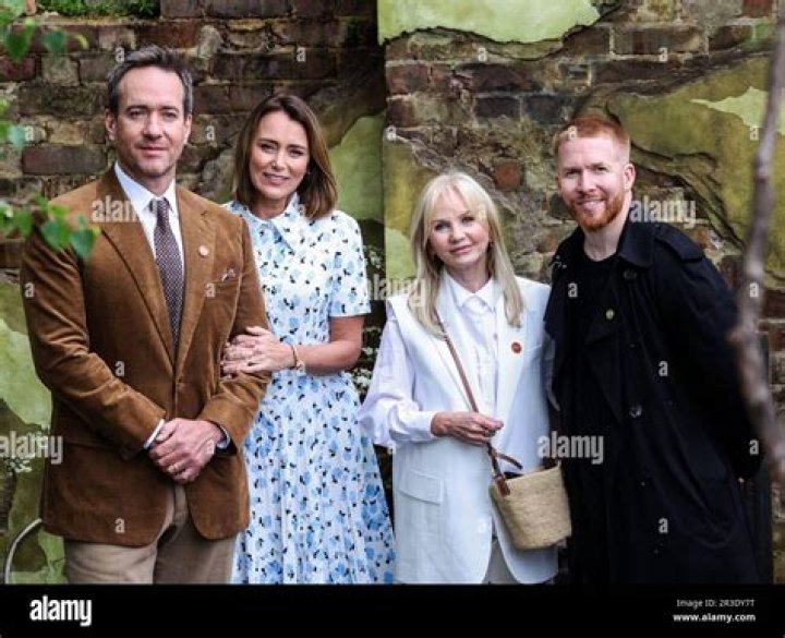 ACTRESS Did Keeley Hawes And Matthew Macfadyen Split? Rumors About Their Relationship