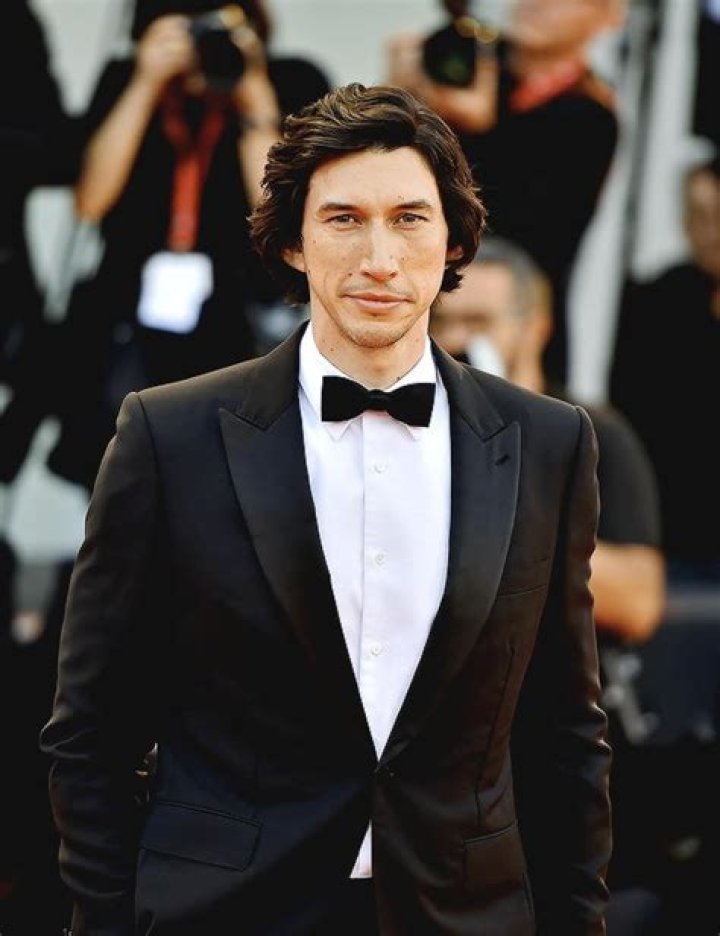 Adam Driver Biography, Age, Height, Wife, Family, Star wars, Net Worth