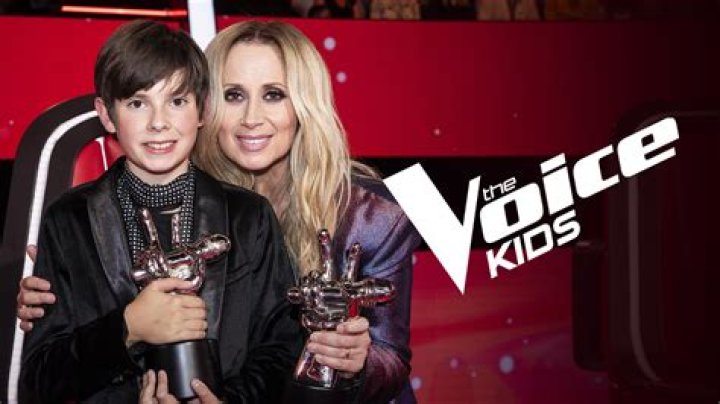 AGT: What Is Sara James Net Worth? Meet The Voice Kids Winner Parents Arleta Dancewicz & John James