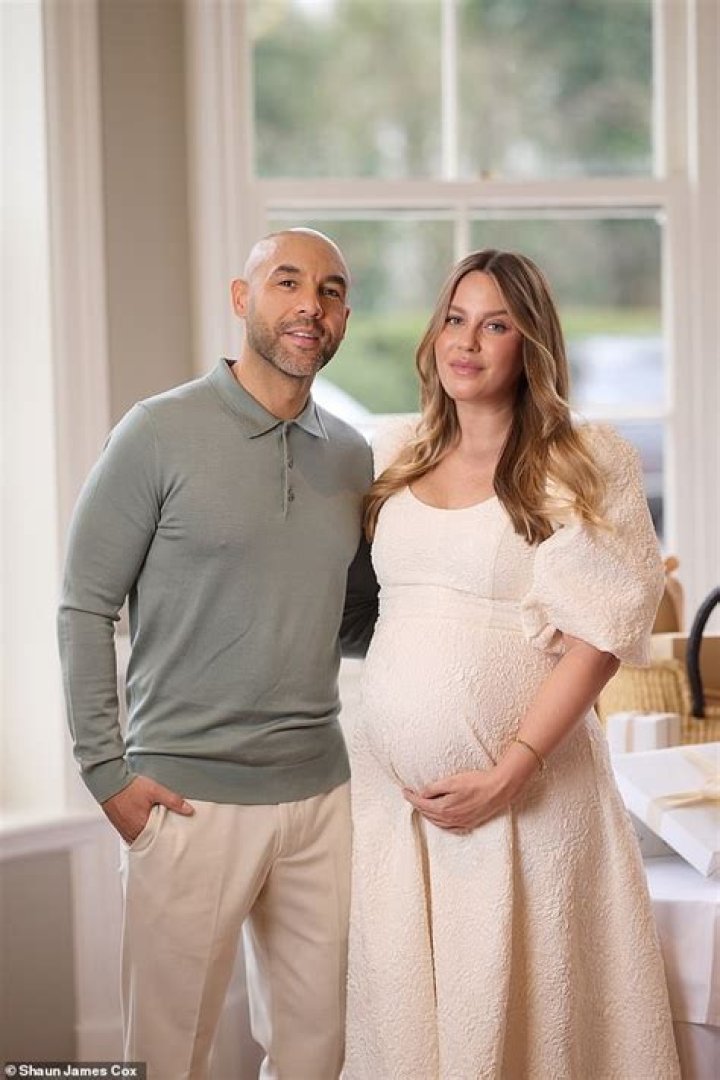 Alex Beresford Fiancée: Alex Beresford Is Engaged To Imogen McKay