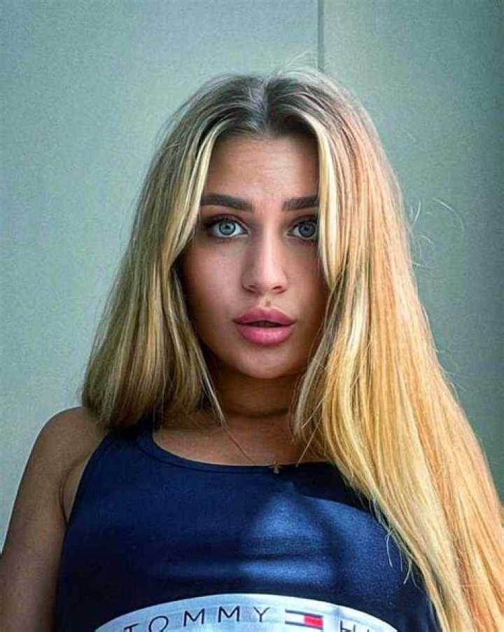 Alexis Avila Height, Weight, Net Worth, Age, Birthday, Wikipedia, Who, Nationality, Biography