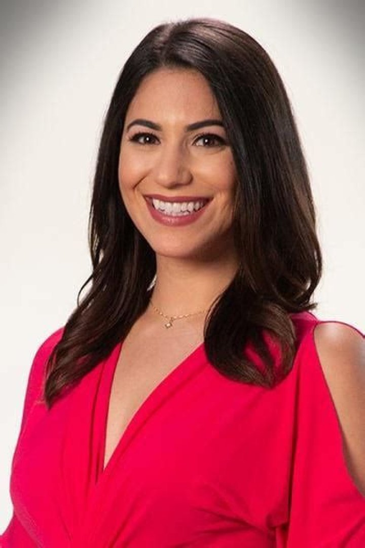 Alyssa Deitsch Bio, Age, Husband, FOX 5 News, and Salary