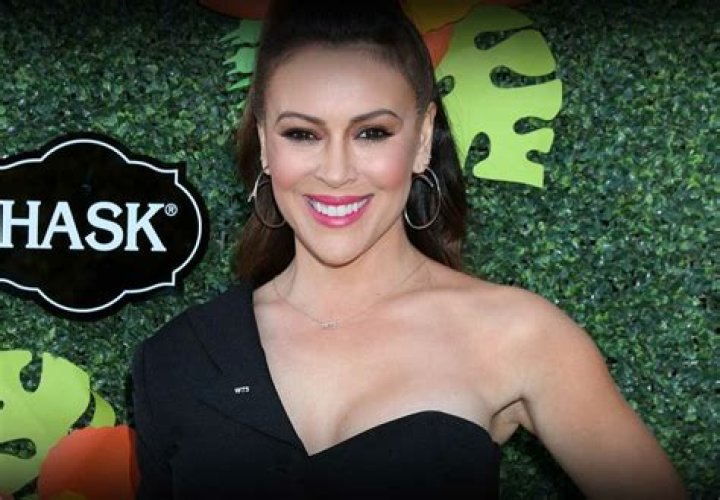 Alyssa Milano – Biography, Heritage, Age, Weight, Height, Relationships