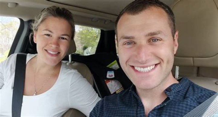 Amber Diaz [ WTNH] Wikipedia, Age, Salary, Husband, Instagram