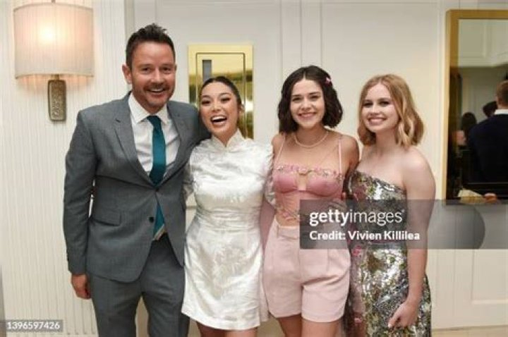 Ana Yi Puig Wikipedia Age: How Old Is Senior Year Actress? Meet Her Parents