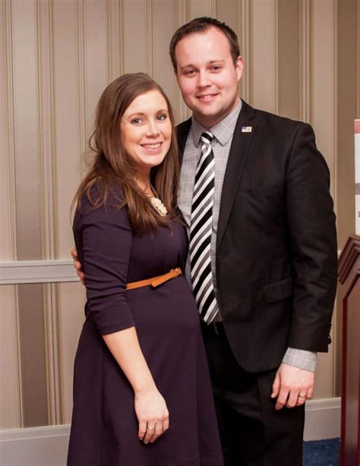 Anna Duggar’s net worth, biography, fact, career, awards and life story