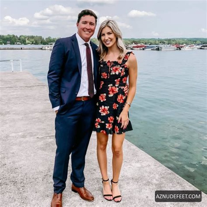 Annie Sabo Husband, Bio, Wiki, Age, Height, Parents, Net Worth, WFLA and Fox Sport North