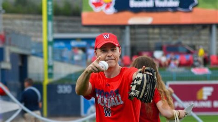 Baseball Collector Zack Hample Net Worth: Meet His Wife Skye Hample