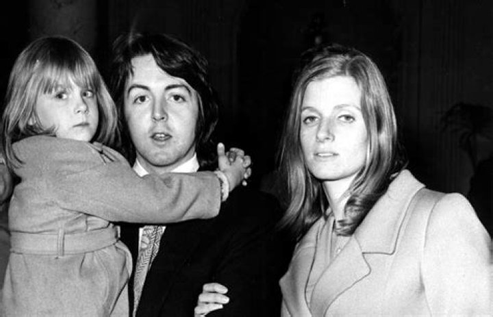 Beatrice McCartney – Biography & Facts About Paul McCartney’s Daughter