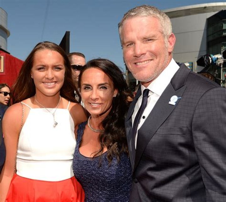 Brett Favre Daughter Brittany Favre Net Worth And Husband Husband Patrick Valkenburg Job