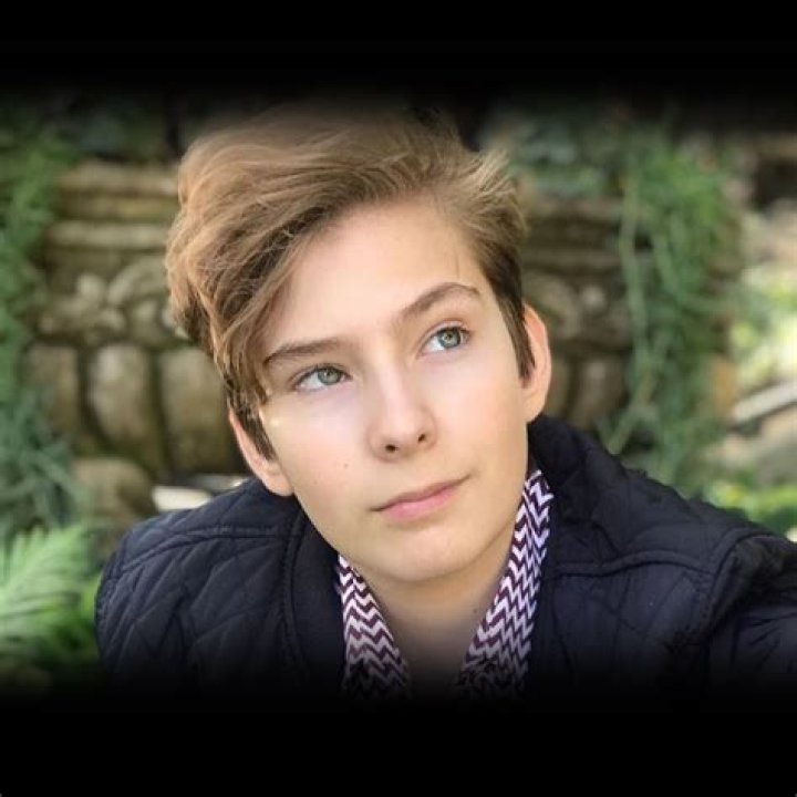 Brighton Sharbino’s biography, net worth, fact, career, awards and life story