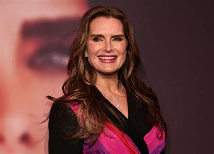 Brooke Shields’s biography, fact, career, awards, net worth & life story