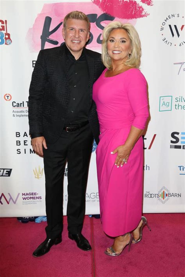 Cade Thompson Age Wife: Everything To Know About The Singer