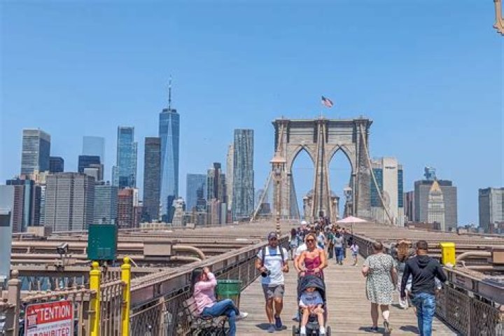 Can uhaul go on brooklyn bridge