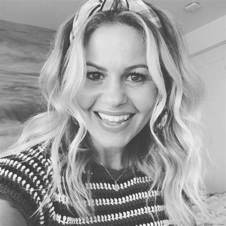 Candace Cameron Bure Wiki, Bio, Age, Height, Weight, Measurements, Husband, Net Worth, Facts