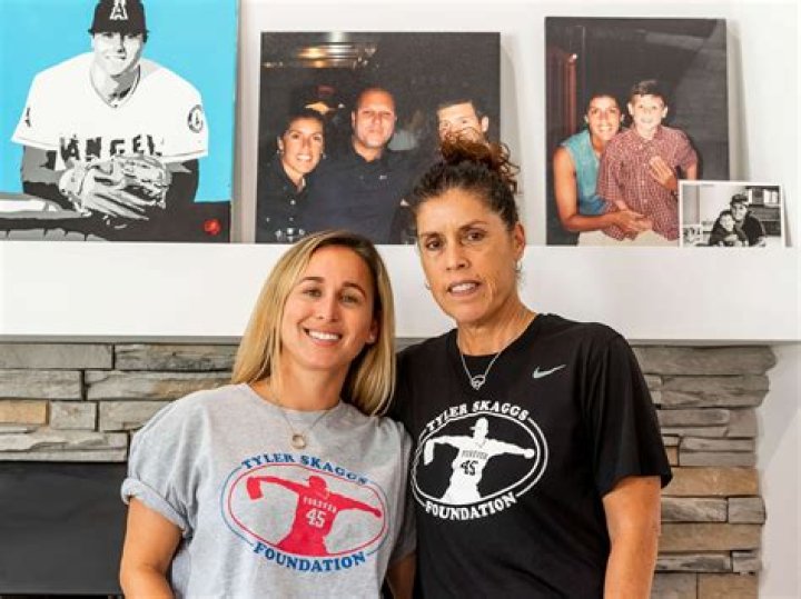 Carli Skaggs (Tyler Skaggs Wife) Wiki, Bio, Age, Height, Husband, Net Worth, Family, Facts