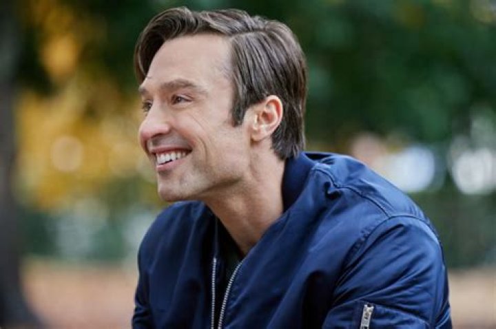 Carlo Marks Wikipedia: Meet The Actor On Instagram