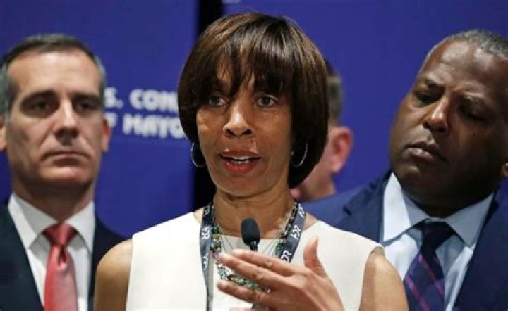 Catherine Pugh Bio, Wiki, Net Worth, Married, Husband, Age, Height