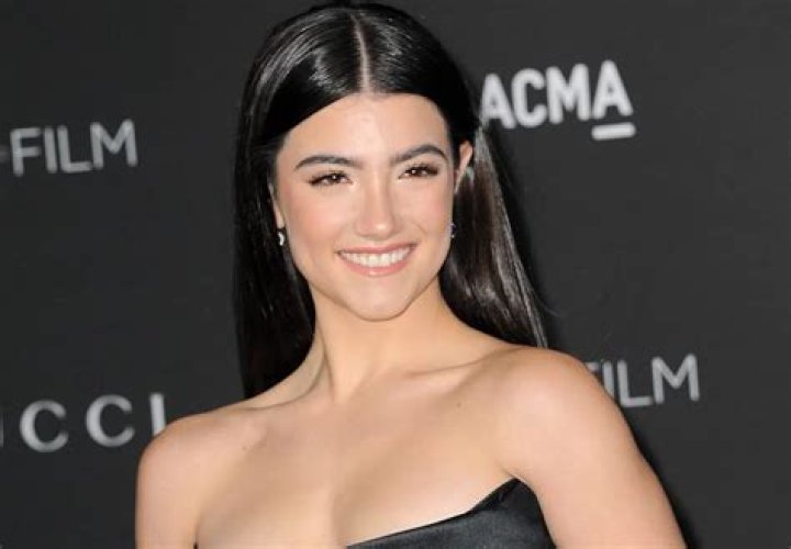 Charli D’Amelio- Age, Height, Boyfriend, Net Worth, Ethnicity