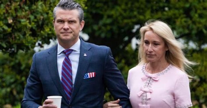 Charlie D’Agata Bio, Wiki, Age, Family, Wife, CBS News, Salary and Net Worth