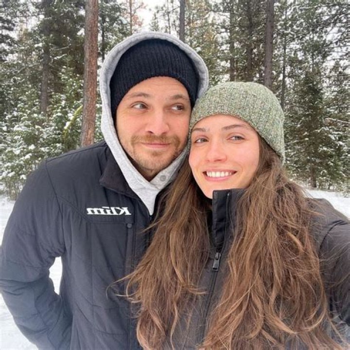 Chelcee Grimes Wedding, Wikipedia, Biography, Partner, Net Worth, Age, Instagram