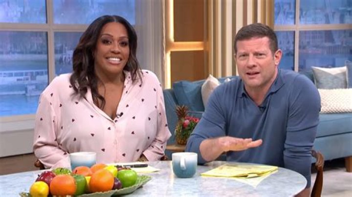 Chris Kreider Wife: Is He Married To Grace Putman? Here’s What We Know About