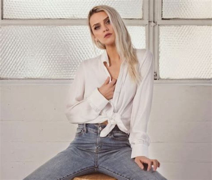 Clair Catherine Castle Freak: Wiki, Biography, Age, Height, Instagram