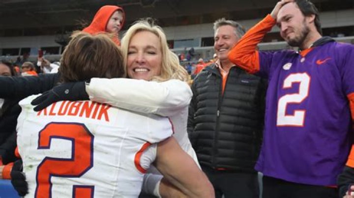 Clemson QB Cade Klubnik Parents Are Tod & Kim: His Brother Reed Plays Football At Yale