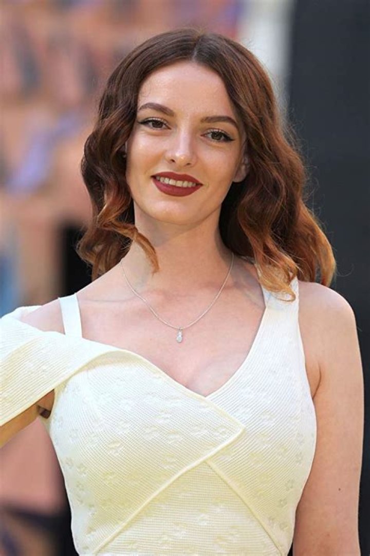 Dakota Blue Richards Height, Weight, Net Worth, Age, Birthday, Wikipedia, Who, Instagram, Biography