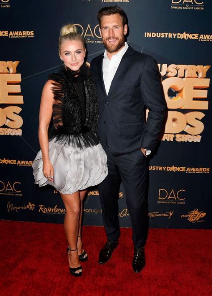 Dancer: Is Julianne Hough Really Pregnant? With Husband Brooks Laich -Everything To Know