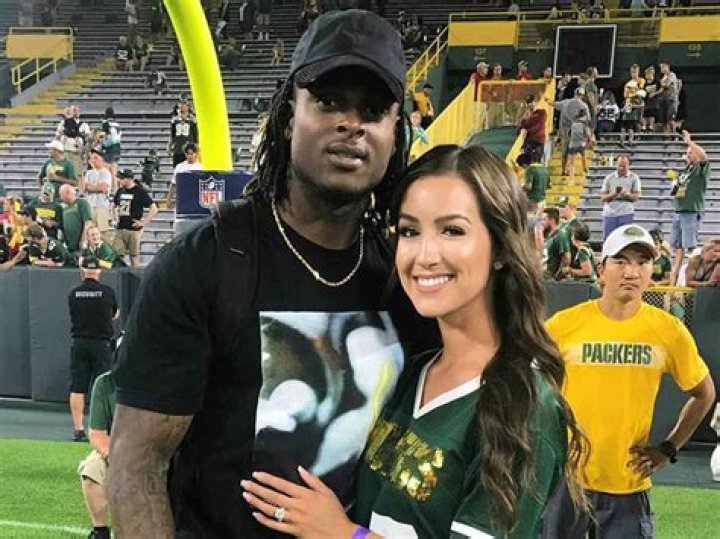 Davante Adams Biography, Age, Wife, College, Highlights, Net Worth