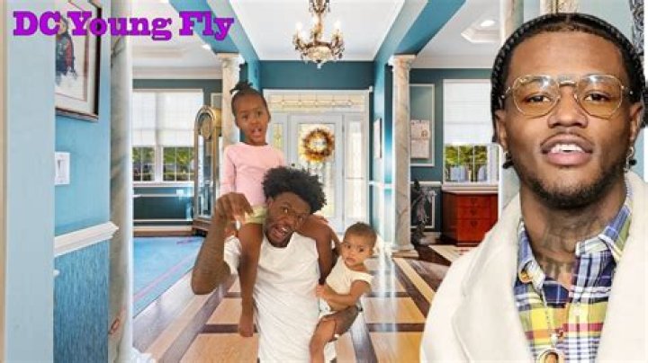 DC Young Fly Parents And Ethnicity: Father Solomon And Mother Betty Whitefield