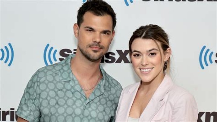 Deborah Lautner, Taylor Lautner Mother: What We Know
