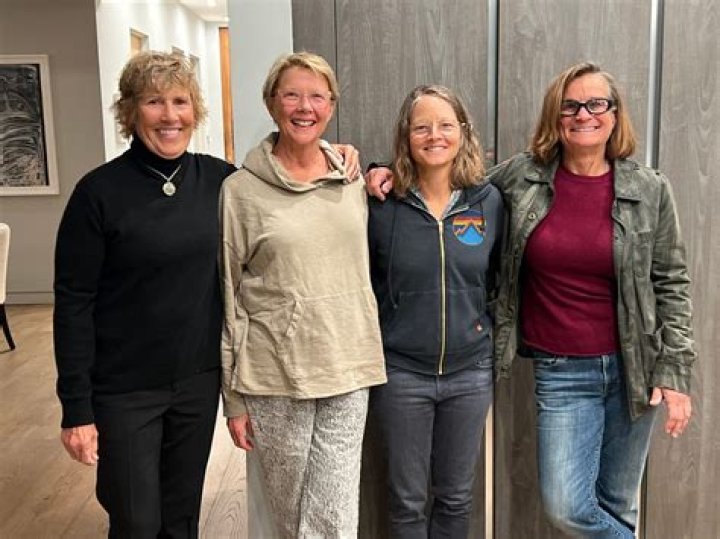 Diana Nyad Parents: Meet Aristotle Nyad, William Sneed, Lucy Curtis
