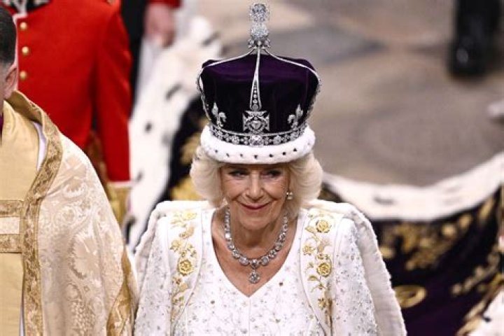 Did Willie Spence Sing for the Queen of England?