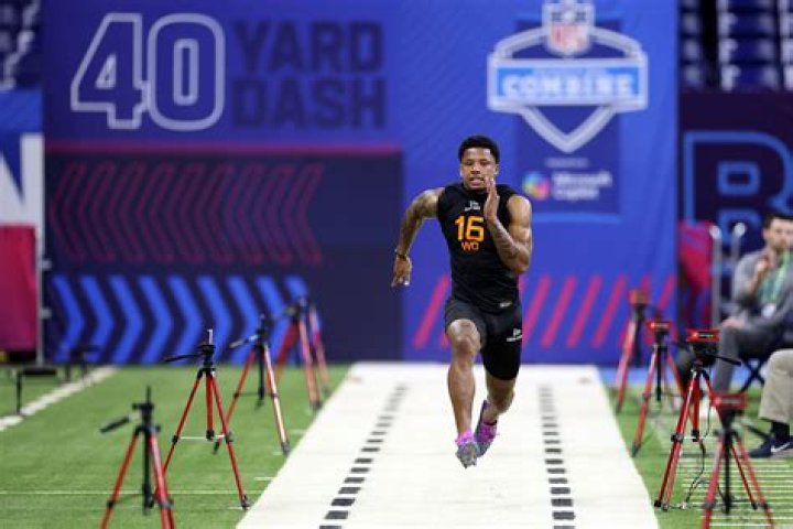 Dontrell Hilliard Contract, PFF, Height, Age, Scouting Report, 40 Time, Combine, College