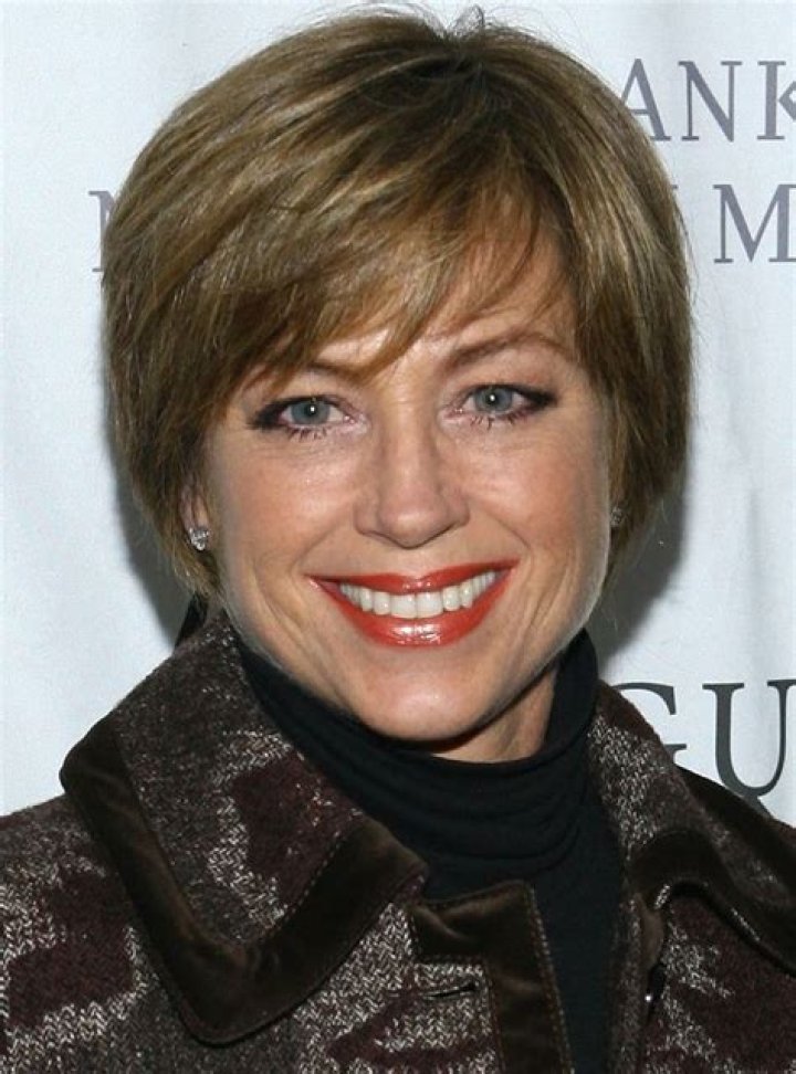 Dorothy Hamill Net Worth, Income, Salary, Earnings, Biography
