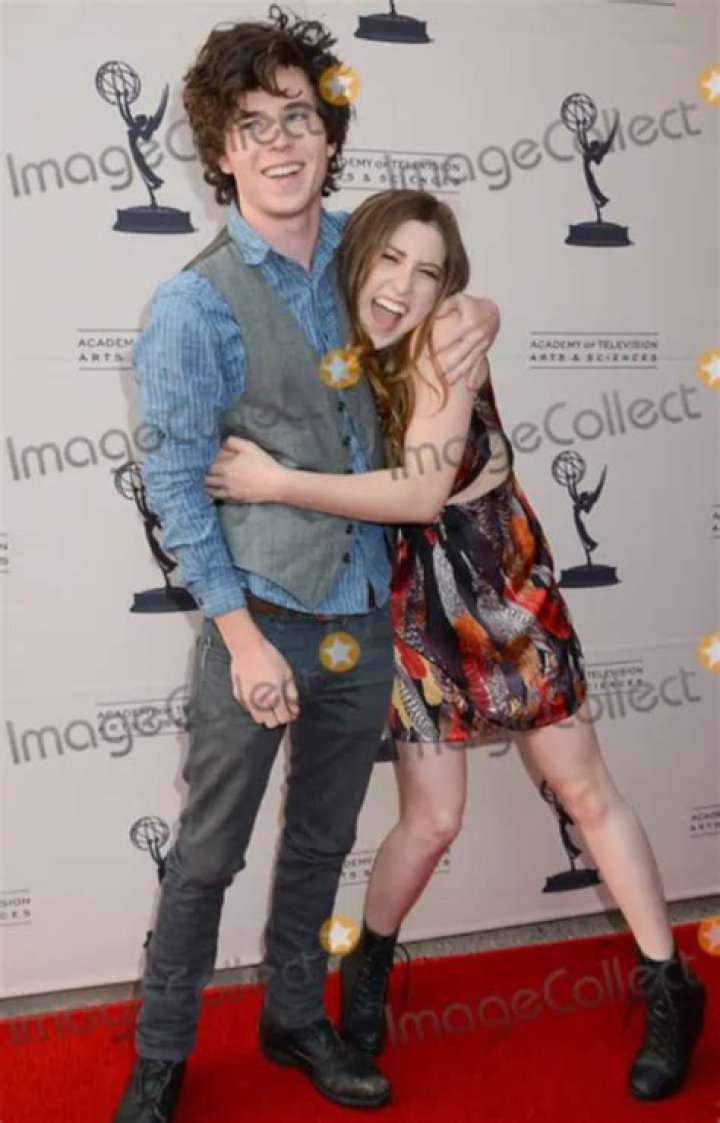 Eden Sher’s Net Worth, Age, Height, Weight, Boyfriend, Dating, Bio-Wiki