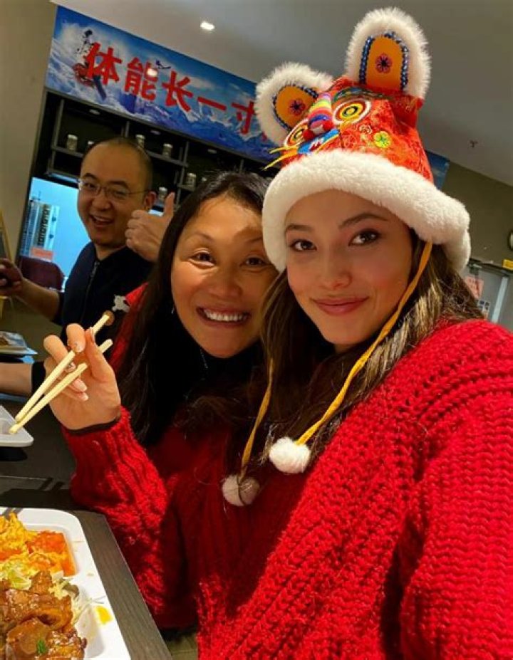 Eileen Gu’s Parents: What is Known About Her Dad and Mom?