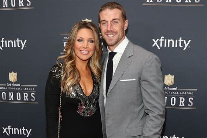 Elizabeth Barry – Bio, Family, Facts About Alex Smith’s Wife
