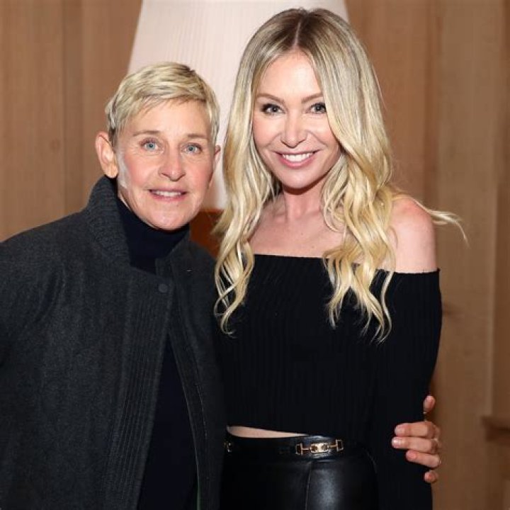 Ellen DeGeneres – Net Worth, Wife – Portia de Rossi & Parents
