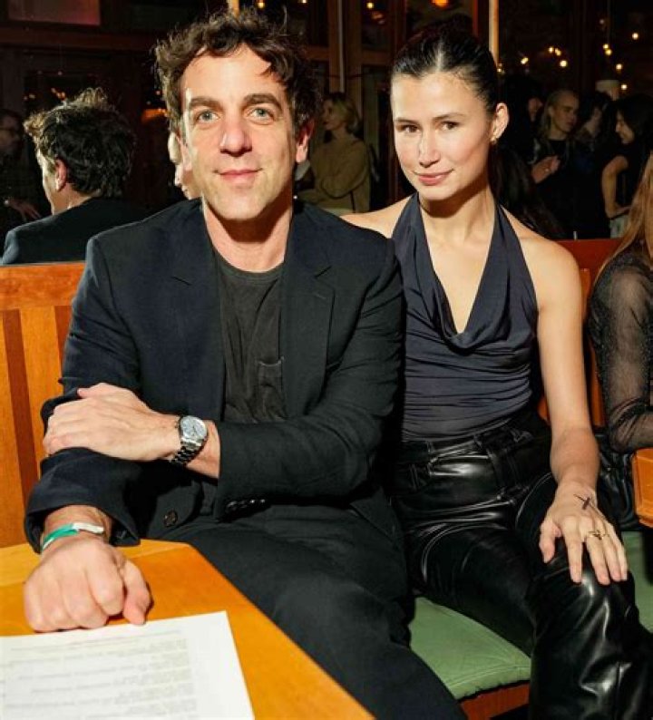 Emile Smith Rowe Age, Height, Girlfriend, Dating, Family, Parents, Wiki, Bio