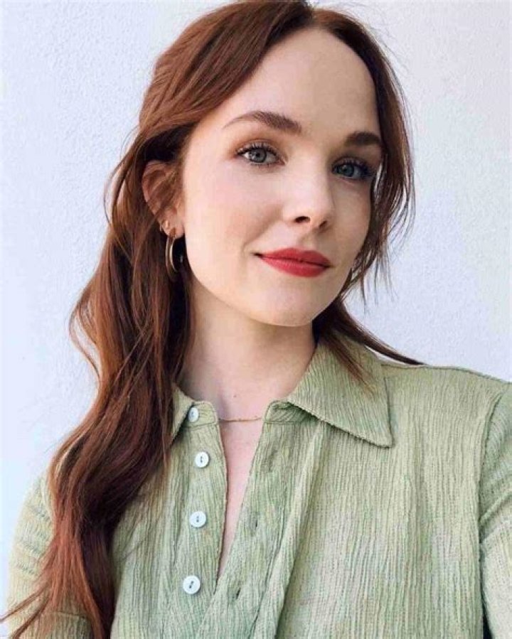 Emily Dobson (Dancer) Wikipedia, Biography, Age, Height, Weight, Boyfriend, Family, Net Worth