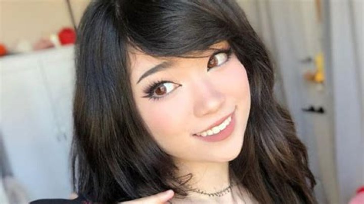 Emiru (Twitch Star) Wiki, Biography, Age, Height, Weight, Measurements, Boyfriend, Net Worth
