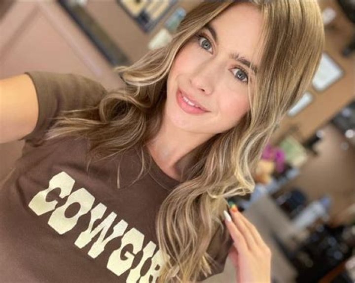 Faith Benson Age, Height, Wiki, Bio, Boyfriend, Instagram