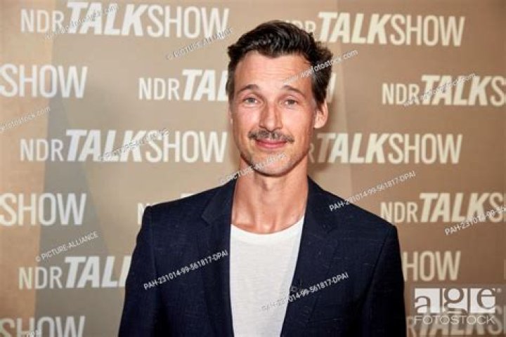 Florian David Fitz Bio, Wiki, Age, Height, Wife, Baby, Family, Parent, Salary and Net Worth