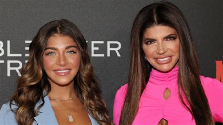 Gia Giudice Bio, Wiki, Age, Family, Boyfriend, Songs, Dance and Net Worth