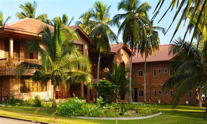Grassroot Hotel, Elmina, Ghana