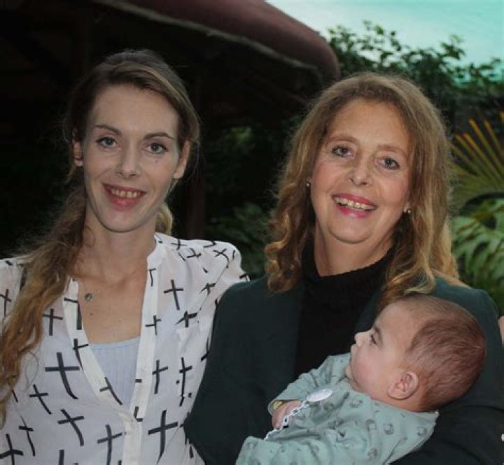 Heide Bezuidenhout Husband: Is Jana Bezuidenhout Mother Married?