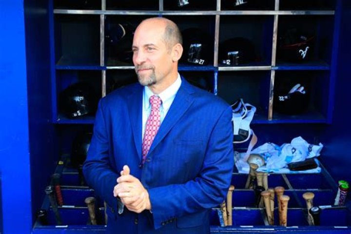 How many Cy Youngs does John Smoltz? How many blown saves did John Smoltz? Did John Smoltz ever pitch a no hitter?